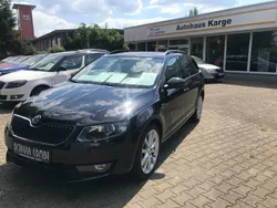 Schwarz Gebraucht 2017 Skoda Octavia Joy Kombi | 20.490 €