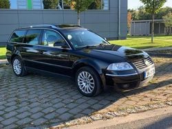 Schwarz Gebraucht 2004 VW Passat Exclusive Kombi | 2.500 € (Fairer Preis)