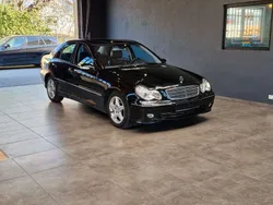Schwarz Gebraucht 2005 Mercedes C230 Avantgarde Limousine | 2.999 € (Fairer Preis)