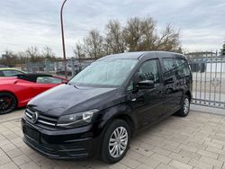 Schwarz Gebraucht 2016 VW Caddy Maxi Trendline Van / Kleinbus | 12.345 € (Etwas zu teuer)