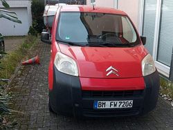 Rot Gebraucht 2009 Citroën Nemo Van / Kleinbus | 1.999 € (Etwas zu teuer)