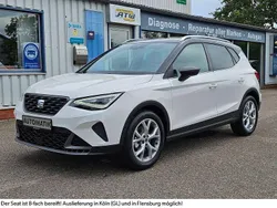 Weiß, dach schwarz metallic Neu 2025 Seat Arona FR SUV | 24.990 € (Guter Preis)