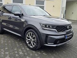 Grau Gebraucht 2021 Kia Sorento Platinum SUV | 34.900 € (Fairer Preis)