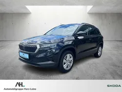 Schwarz Gebraucht 2024 Skoda Karoq Selection SUV | 32.714 € (Fairer Preis)