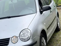 Grau Gebraucht 2004 VW Polo Kleinwagen | 750 € (Guter Preis)