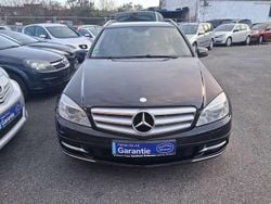 Obsidianschwarz metalliclack Gebraucht 2010 Mercedes C250 Avantgarde Kombi | 6.850 € (Fairer Preis)