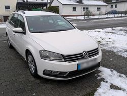 Weiß Gebraucht 2012 VW Passat Comfortline Kombi | 7.000 € (Fairer Preis)
