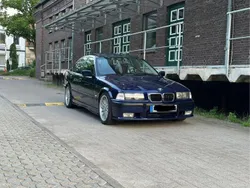 Blau Gebraucht 1997 BMW 323 M Sport Limousine | 11.499 € (Teuer)