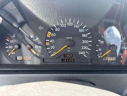 Grau Gebraucht 1996 Mercedes C200 Elegance Limousine | 5.999 € (Teuer)