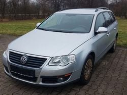 Silber Gebraucht 2008 VW Passat Trendline Kombi | 750 € (Superpreis)