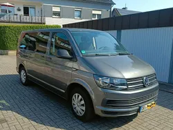 Grau Gebraucht 2017 VW T6 Trendline Van | 27.500 € (Fairer Preis)