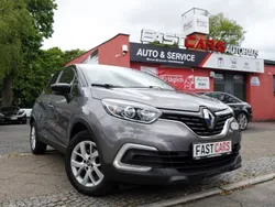 Grau Gebraucht 2018 Renault Captur LIMITED SUV | 12.990 € (Fairer Preis)
