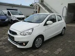 Weiß Gebraucht 2016 Mitsubishi Space Star Kleinwagen | 4.390 € (Guter Preis)