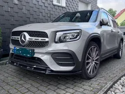 Grau Gebraucht 2021 Mercedes GLB220 AMG line SUV | 32.900 € (Fairer Preis)