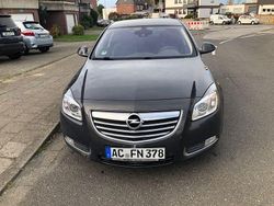 Grau Gebraucht 2013 Opel Insignia Innovation Limousine | 4.200 € (Fairer Preis)