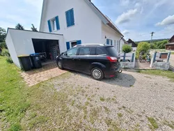 Schwarz Gebraucht 2013 Ford Grand C-Max SYNC Edition Van / Kleinbus | 10.999 € (Teuer)