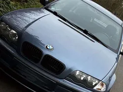 Blau Gebraucht 2001 BMW 316 Limousine | 3.300 € (Etwas zu teuer)