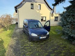 Blau Gebraucht 2008 Opel Combo Van / Kleinbus | 1.200 € (Teuer)