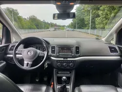 Grau Gebraucht 2012 VW Sharan Highline Van / Kleinbus | 8.000 € (Guter Preis)