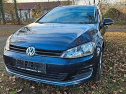 Blau Gebraucht 2015 VW Golf VII LOUNGE Kombi | 8.800 € (Guter Preis)