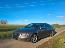 Grau Gebraucht 2012 Audi A7 Sportback Ambiente Kleinwagen | 14.500 € (Fairer Preis)
