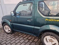 Grün Gebraucht 1999 Suzuki Jimny SUV | 4.555 €