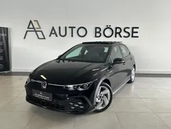 Deep black perleffekt Gebraucht 2021 VW Golf VIII Style Limousine | 27.990 € (Fairer Preis)