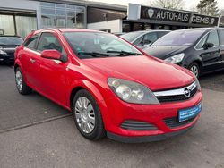 Rot Gebraucht 2010 Opel Astra Selection Limousine | 1.690 € (Superpreis)