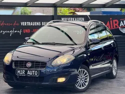 Blau Gebraucht 2009 Fiat Croma Dynamic Kombi | 1.999 € (Fairer Preis)