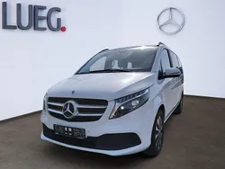 Bergkristallweiß metallic Gebraucht 2024 Mercedes V300 Van / Kleinbus | 72.785 € (Etwas zu teuer)