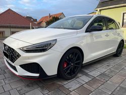 Weiß Gebraucht 2021 Hyundai i30 N Performance Coupé | 29.000 € (Fairer Preis)