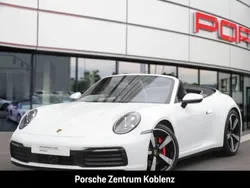 Weiss Gebraucht 2023 Porsche 911 Carrera 4S Cabriolet Cabrio | 137.911 € (Superpreis)