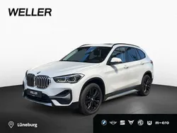 Alpinweiss iii (weiß) Gebraucht 2021 BMW X1 Performance SUV | 21.990 € (Guter Preis)