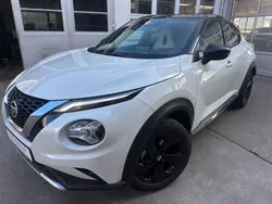 Weiß pearl white/black m metallic Gebraucht 2021 Nissan Juke SUV | 19.990 € (Fairer Preis)