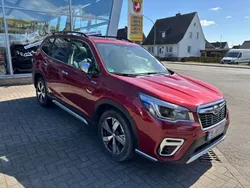 Crimson red (p) Gebraucht 2020 Subaru Forester Platinum SUV | 30.800 € (Etwas zu teuer)
