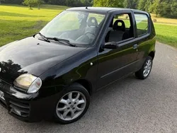 Schwarz Gebraucht 2002 Fiat Seicento Kleinwagen | 3.490 €