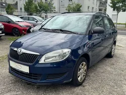 Blau Gebraucht 2013 Skoda Fabia Cool Edition Kombi | 1.899 € (Fairer Preis)