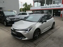 Silber Gebraucht 2024 Toyota Corolla Sport Limousine | 34.990 € (Teuer)