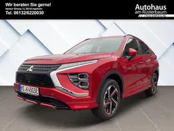Rot Gebraucht 2024 Mitsubishi Eclipse Cross Select SUV | 30.880 € (Etwas zu teuer)