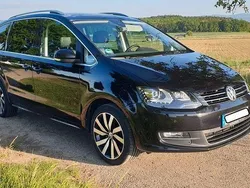 Schwarz Gebraucht 2018 VW Sharan Highline Van / Kleinbus | 24.600 € (Fairer Preis)