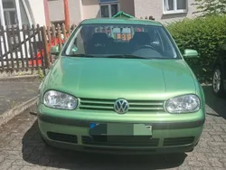 Grün Gebraucht 1999 VW Golf IV Basis Limousine | 1.200 € (Superpreis)
