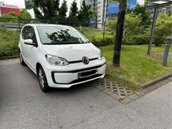 Weiß Gebraucht 2021 VW up! Kleinwagen | 6.000 € (Superpreis)