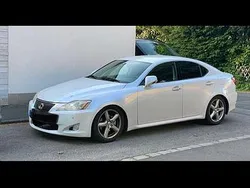 Weiß Gebraucht 2008 Lexus IS220d Limousine | 4.400 €