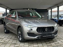 Grau Gebraucht 2018 Maserati Levante SUV | 32.999 € (Superpreis)