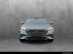 Verdesilber Gebraucht 2024 Mercedes E220 Exclusive Kombi | 59.870 €