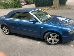 Blau Gebraucht 2002 Audi A4 Cabriolet Cabrio | 3.000 €