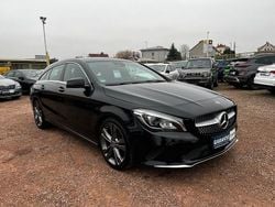 Schwarz Gebraucht 2018 Mercedes CLA200 Shooting Brake Kombi | 16.000 € (Fairer Preis)