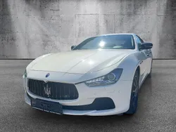 Weiß Gebraucht 2017 Maserati Ghibli Coupé | 37.490 € (Teuer)