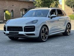 Kreide Gebraucht 2022 Porsche Cayenne Edition SUV | 89.790 € (Etwas zu teuer)