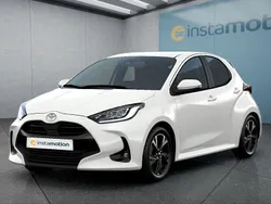 Weiß Neu 2025 Toyota Yaris Hybrid Kleinwagen | 22.649 € (Superpreis)